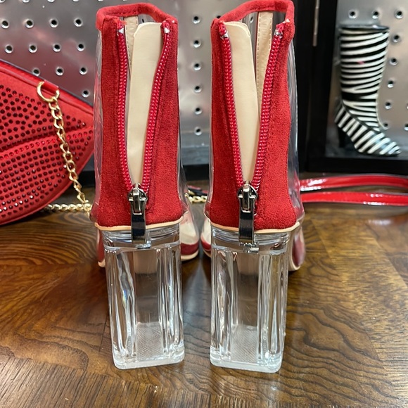 Heeled Ankle boots, and mini purse set - Picture 3 of 9